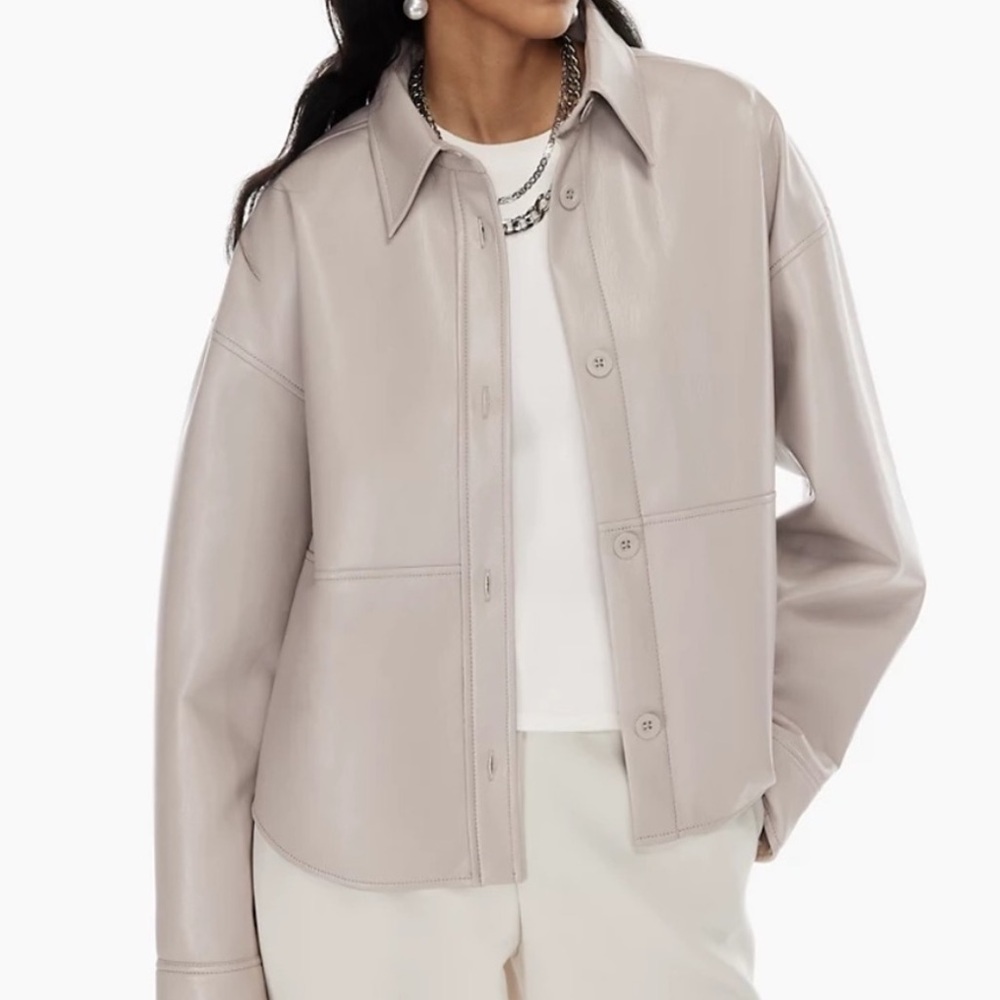 Aritzia Bavarian Grey Leather Shirt Jacket Size Small Excellent Condition